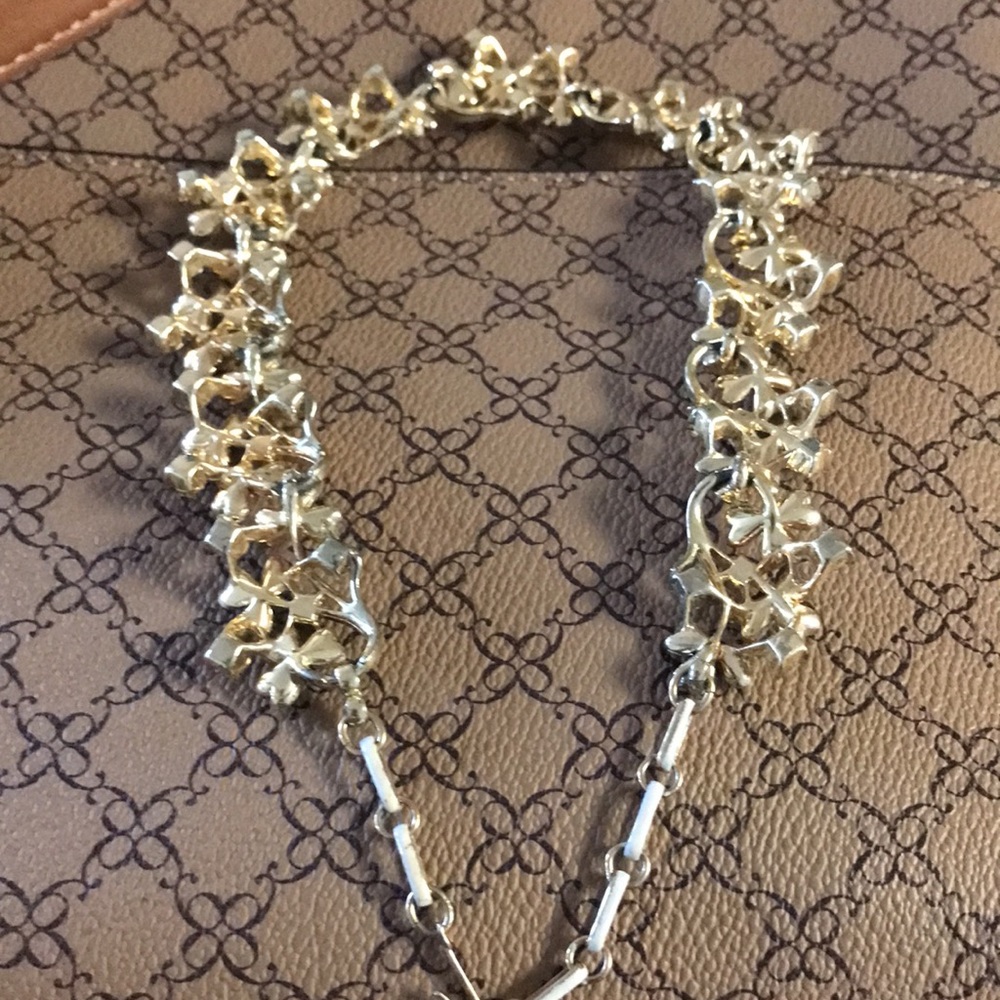 Coro necklace flower necklace - Picture 5 of 9